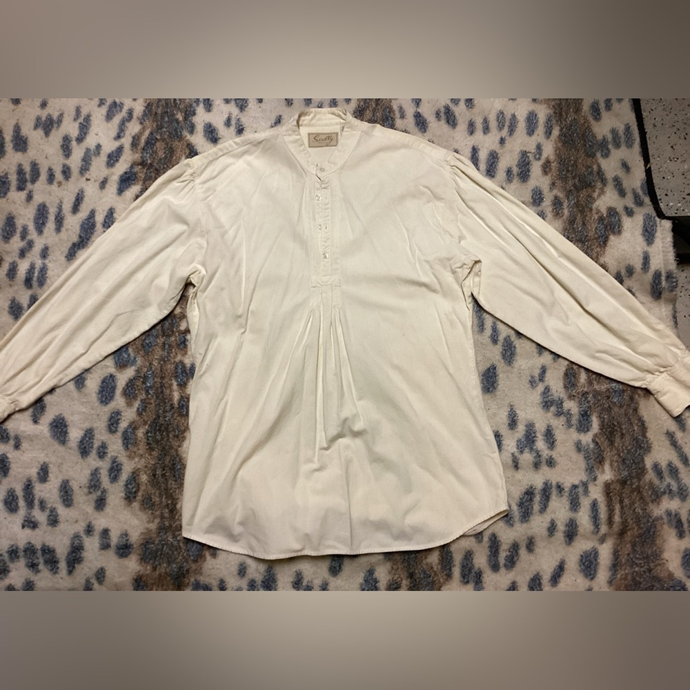 SCULLY LONG SLEEVE DRESS SHIRT.